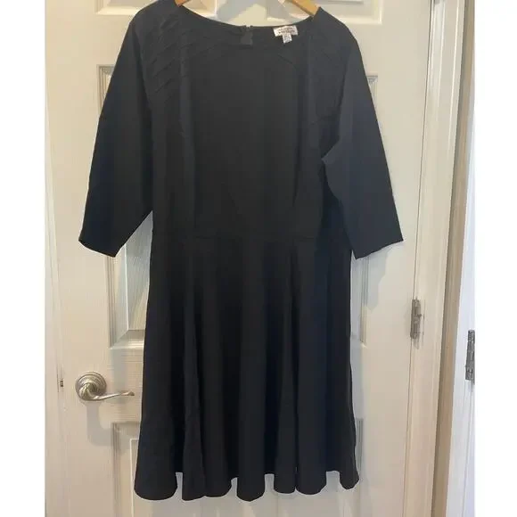Unique Vintage Black Swing Dress Sz 4X NWOT #66 - Picture 1 of 4